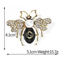 New Honey bee brooch vintage look broach gold silver plated designer pin Broach - £20.17 GBP
