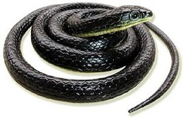 Rubber Snake Toy Realistic Look Playset,Pranks, Halloween Party Decor(Pack of 2 - £27.86 GBP