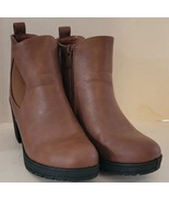 Womens 6 Forever Brown Faux? Leather Side Zip Fashion Boots - £15.15 GBP