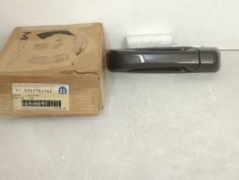 New OEM Mopar LH Front Outer Door Handle 2005-2010 Grand Cherokee Commander Jeep - £36.76 GBP