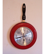 Metal Frying Pan Red Wall Clock 10&quot; Kitchen Fork &amp; Knife Hands Silver Di... - £15.63 GBP