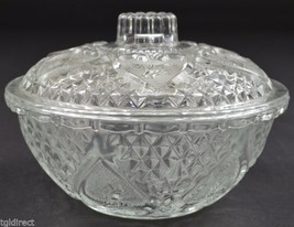 KIM Clear Glass Heart &amp; Floral Pattern Candy Dish With Lid 5.125&quot; Wide Decor - £11.46 GBP