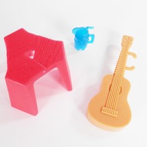 2018 Barbie Club Chelsea Camper Playset Camp Stool Chair Guitar Ukulele ... - $92.51 MXN