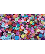 500 Small Rainbow Colored Buttons, bulk buttons, sizes 1/4&quot; up to 5/8&quot; - £23.50 GBP