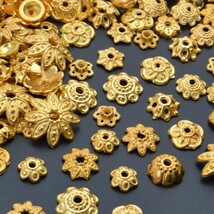 20 Flower Bead Caps Shiny Gold Tone Spacers Findings Floral Mixed Set - $7.02 CAD