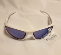 Piranha Sport Wrap Sunglasses White Frames Style # 60067 - £6.91 GBP