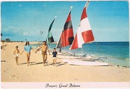 Postcard Freeport Grand Bahama Sailboats Family On Beach - £3.15 GBP