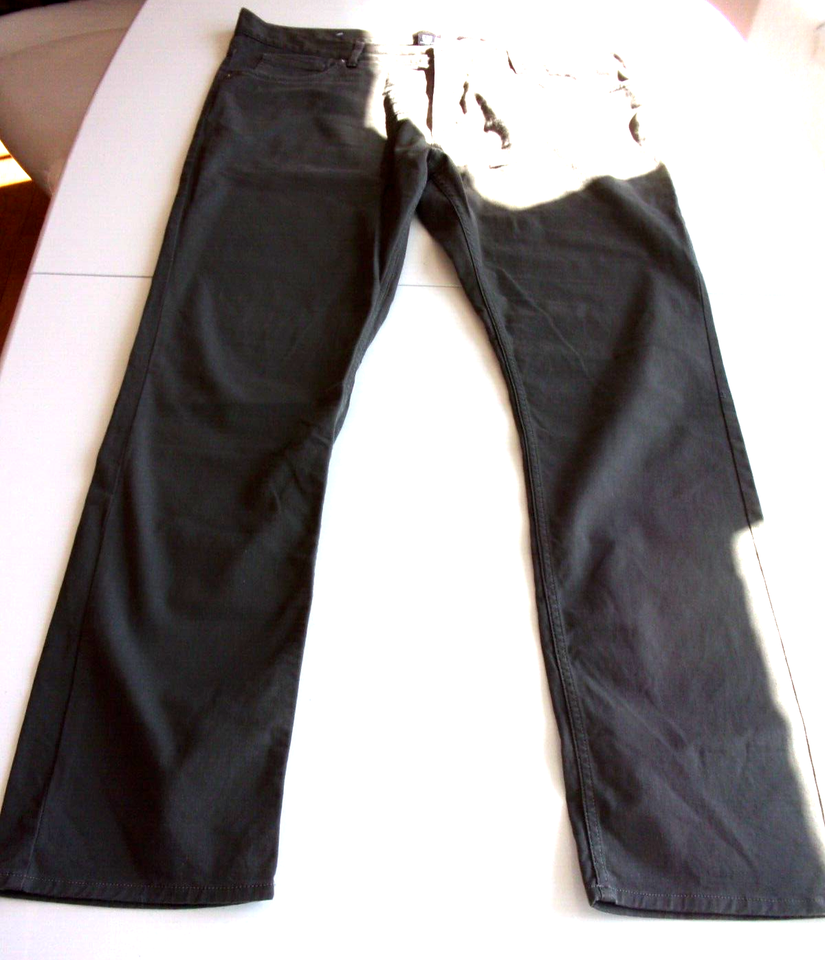 NEW H&amp;M DESIGNER SLIM FIT DENIM JEANS PANTS 38X32 DARK GRAY - $22.76
