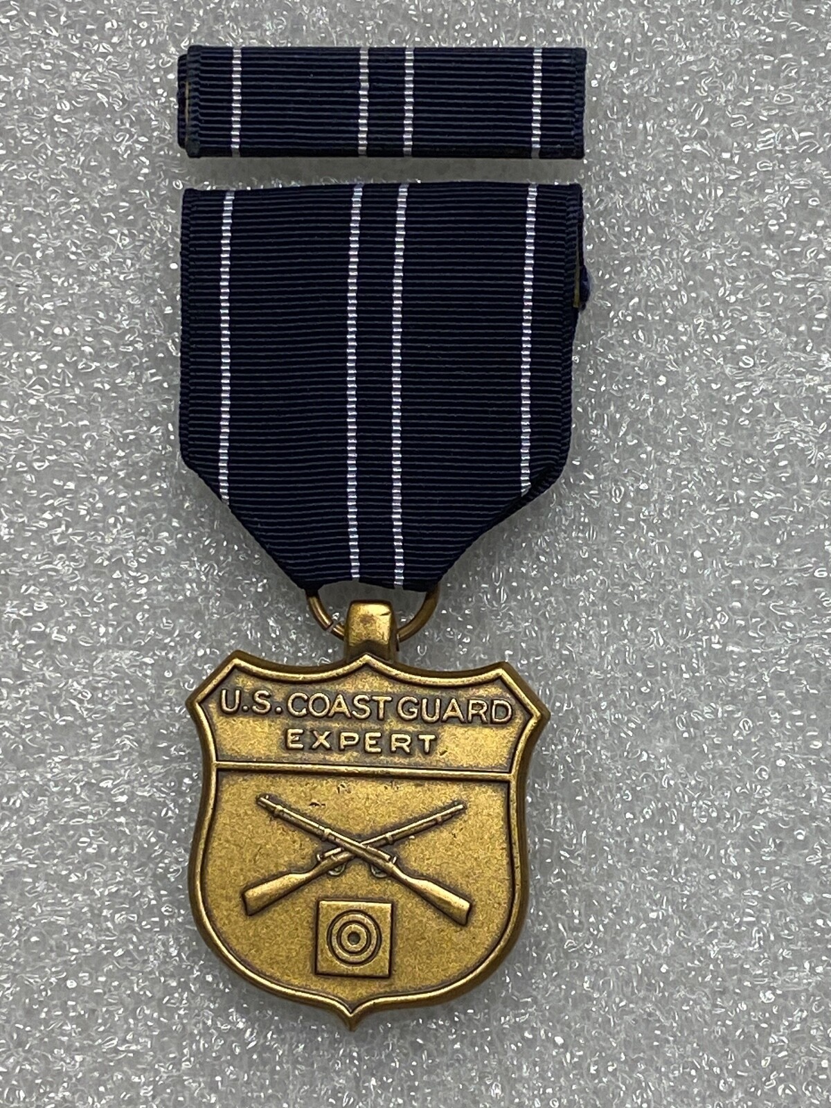 U.S. COAST GUARD, USCG, EXPERT RIFLEMAN, MEDAL, CRIMPED BROOCH, WITH RIB... - $15.00