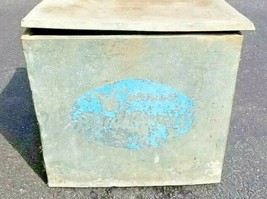 Vintage Wells Blue Bunny Dairy Galvanized Metal Milk Box Lemars Iowa - £39.92 GBP