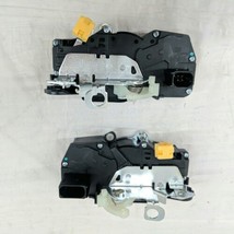 931303 931304 For Suburban Tahoe Yukon Pair LH RH Front Door Lock Latch ... - $35.97