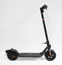Segway Ninebot F2 Electric Scooter w/25 mi Max Range and 18 mph Max Speed image 5