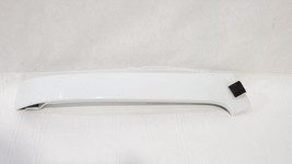Fender Flare Panel Above Right Headlight PN 3586428C1 OEM 2007 LCF Ford - $19.76