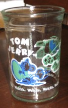 Welch&#39;s Jelly Jar Glass-Tom and Jerry Playing Football-Turner Entertainment-1991 - £6.39 GBP