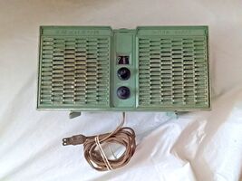 Emerson Am Table Radio Plastique Vert Modèle 31T10 Vendu État Transistor... - $175.66