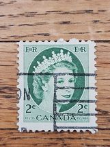 Canada Stamp Queen Elizabeth II 2c Used 338 - $2.38 CAD