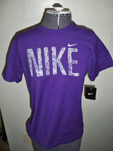 Boy's Youth Kids Nike Multi Block Logo Graphic Tee T Shirt Purple New $25 520 - £13.36 GBP