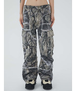 CAMO - Baggy Cargo Jeans - $41.85