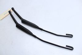 97-04 MERCEDES-BENZ SLK230 WIPER ARMS PAIR Q4767 image 4