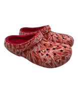 Crocs Classic Lined Candy Cane Clogs Men&#39;s  7, W 9 Red White Christmas S... - $24.75