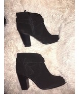 Vince Camuto &quot;Fianna&quot; Black Verona Suede Tassel Ankle Bootie. Size 10 M new - $975.78 MXN