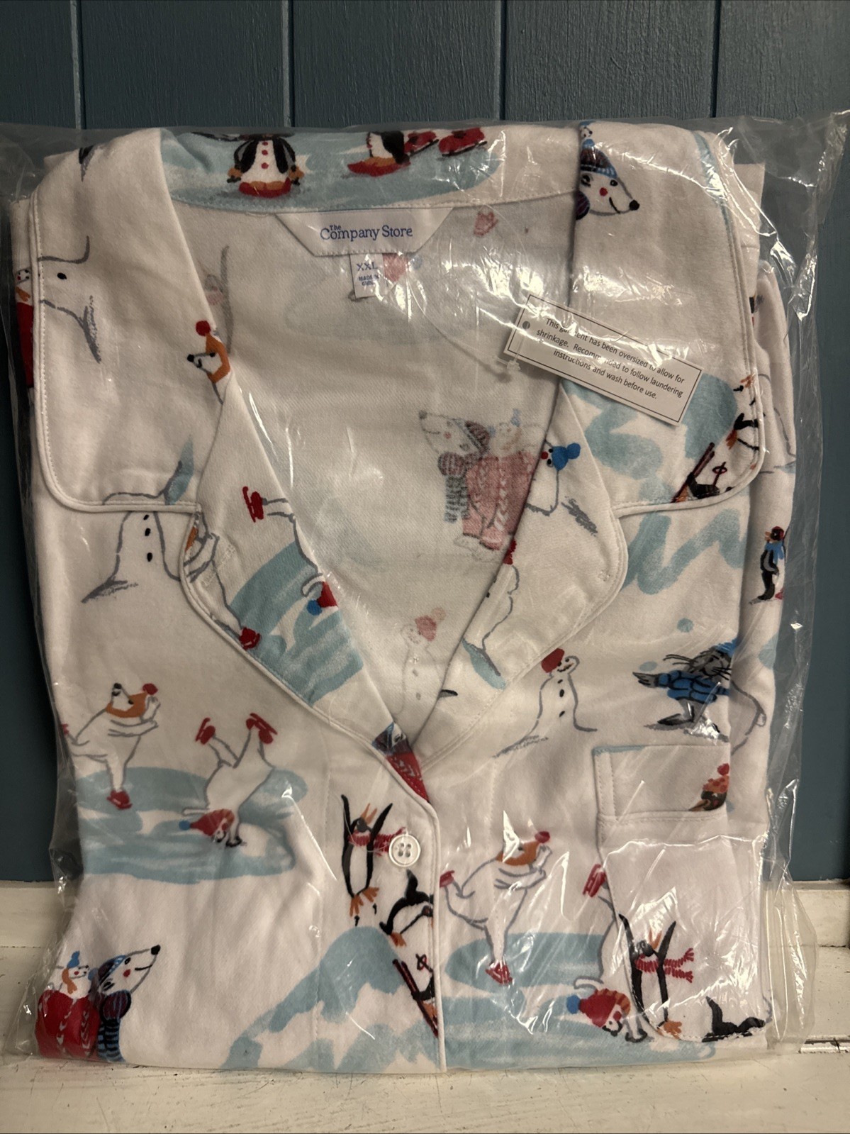 NWT The COMPANY STORE Flannel Pajama Set Two-Piece Polar Bear Penguins P... - $39.59