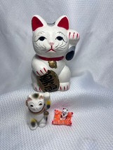 Maneki-Neko Welcoming Lucky Happy Beckoning Cat Lot Of 3 Japan Bank &amp; Figurines - £23.80 GBP