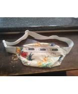 LeSportsac Fanny Pack EVERYDAY BELTBAG Floral Print  Fanny Pack  - $342.71 MXN