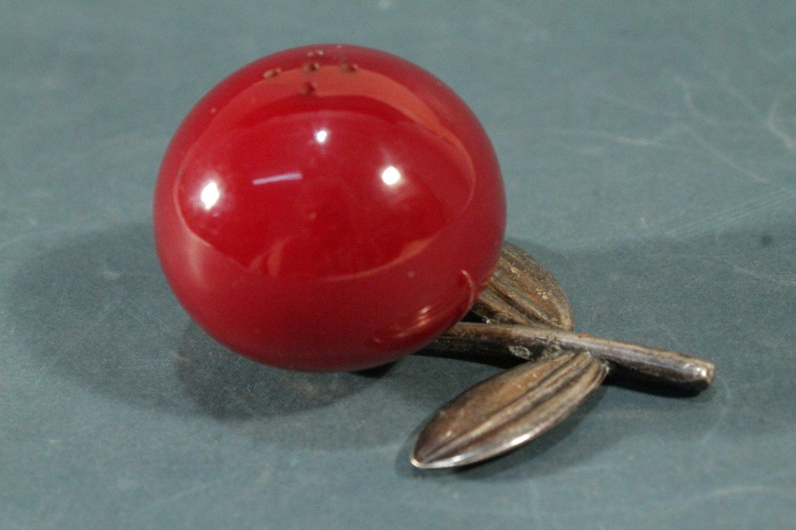 Wonderful Novelty Red Catalin Salt Shaker c.1930 - $71.99