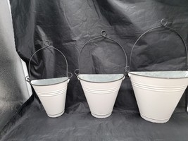 White Painted Metal Wall Pocket For flowers, mail - $22.95