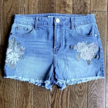 Tinseltown Jean Short Womens 9 Floral Flower Embroidery Light Blue Denim Cut Off - £5.19 GBP