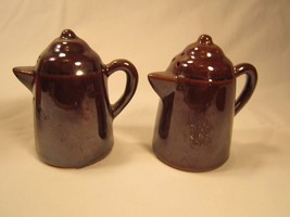 Vintage PORCELAIN Salt &amp; Pepper Shakers COFFEE, TEA POT [A5j] - $8.64