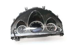 2012 MERCEDES E350 W207 COUPE AUTOMATIC SPEEDO INSTRUMENT CLUSTER MPH P7870 image 5
