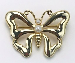 Vintage AAI Gold Tone Faux Pearl Butterfly Brooch Scatter Pin - £10.86 GBP