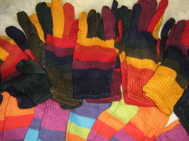 Lot of 25 pair Alpaca wool gloves, mittens in wholesale  - £117.99 GBP