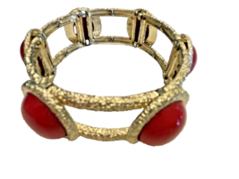 Bracelet Gold Red Stone Costume Jewelry Stretch Band Unmarked Vintage - £14.57 GBP