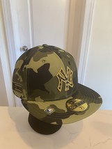 Yankees Armed Forces Day on field fitted New Era Cap size 7 1/8 - £23.27 GBP