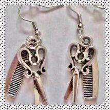 New Adorable Vintage Miniature Comb &amp; Scissors Earrings Hairdresser So C... - $5.00