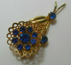 Vintage Gold-tone Blue Rhinestone Prong-set Filigree Floral Brooch - £14.18 GBP
