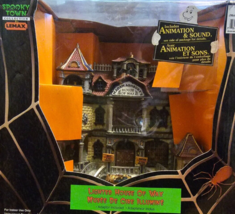 Retired Lemax Spooky Town Collection Lighted House of Wax w/Box Animatio... - $98.99