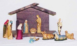 Vintage Nativity Set with 11 Figures and Wood Creche - Hong Kong - £19.98 GBP
