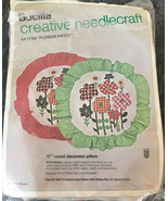 Bucilla Needlecraft Kit Round 17” Decorator Pillow 17299 FLORAL (New Inc... - £12.02 GBP