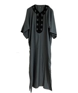 Men&#39;s Arab clothing,  Arab Moroccan kaftan for men, Grey kaftan for men - $1,876.12 MXN