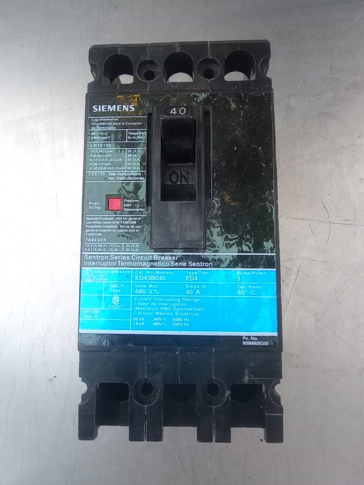 Primary image for Siemens Sentron ED43B040 40A Circuit Breaker Type ED4 480 VAC 3 Pole 40 Amp