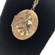 Vintage Photo Locket Pendant Necklace textured Brass Victorian Revival - £31.14 GBP
