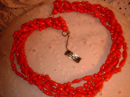 Vintage Jewelry Red &amp; White Plastic Vintage Necklace Lot - £12.78 GBP