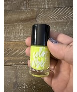 Color Vibe Gel Like Shine Nail Polish Highlighter - €13,40 EUR