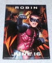 Movie Promotion Pinback Pin Button Robin 1995 Warner Bros - £4.74 GBP