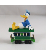 1998 Hallmark Merry Miniatures Disney #4 Donald Duck On Train Car - $108.38 MXN