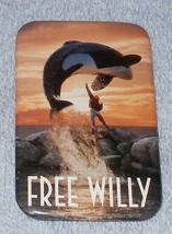 Movie Promotion Pinback Pin Button Free Willy 1993 Warner Bros - £4.74 GBP
